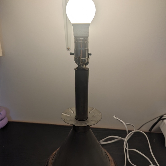 Punched Tin Lamp 22 inches tall. Working push switch and long cord and plug. - Picture 4 of 6